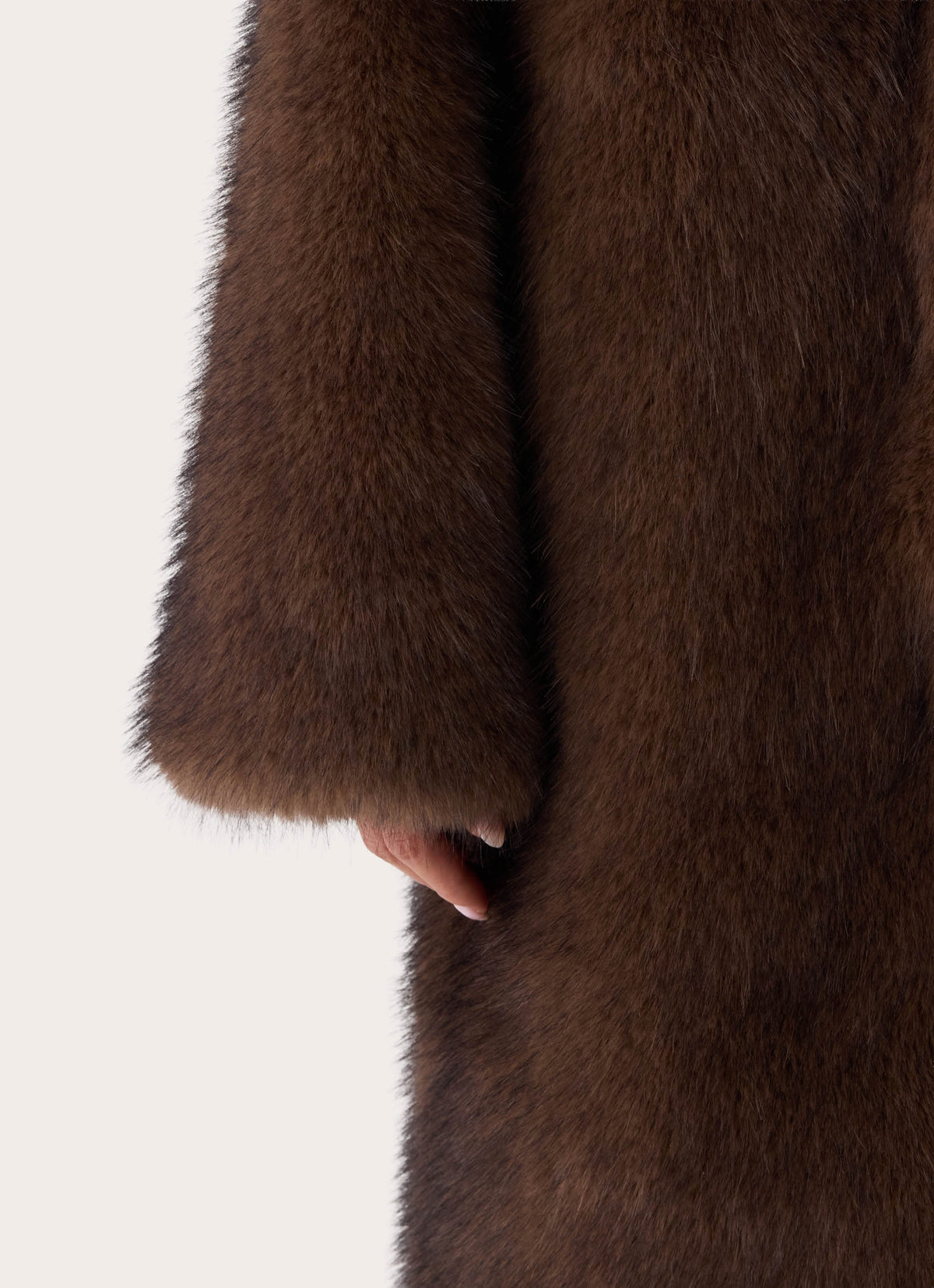 aspen avenue faux fur coat chocolate